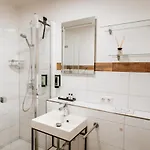 Staylight Cozy Appartement, Ruhig Und Citynah Gelegen, Netflix, Premium Ausstattung Daire *